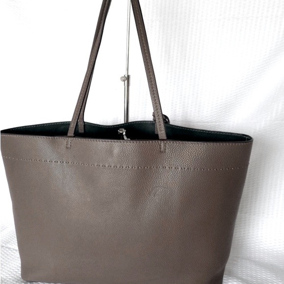 Tory Burch Mcgraw Large Tote In Silver Maple - Picture 11 of 15
